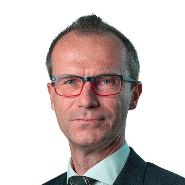 Ing. Petr Pelc, Ph.D. - Senior Broker, Portfolio Manager, Hlavní Ekonom v týmu komunitní energetiky